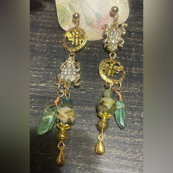 ‘Leapfrog’ Gold Green Phoenix Stone Frog Earrings - Picture 4 of 5